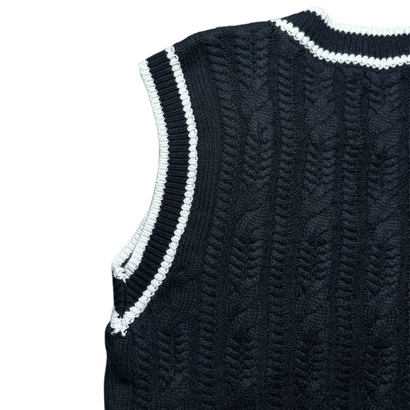ABERCROMBIE & FITCH Cable-Knit Sweater Black White Vneck Vest - Picture 4 of 10
